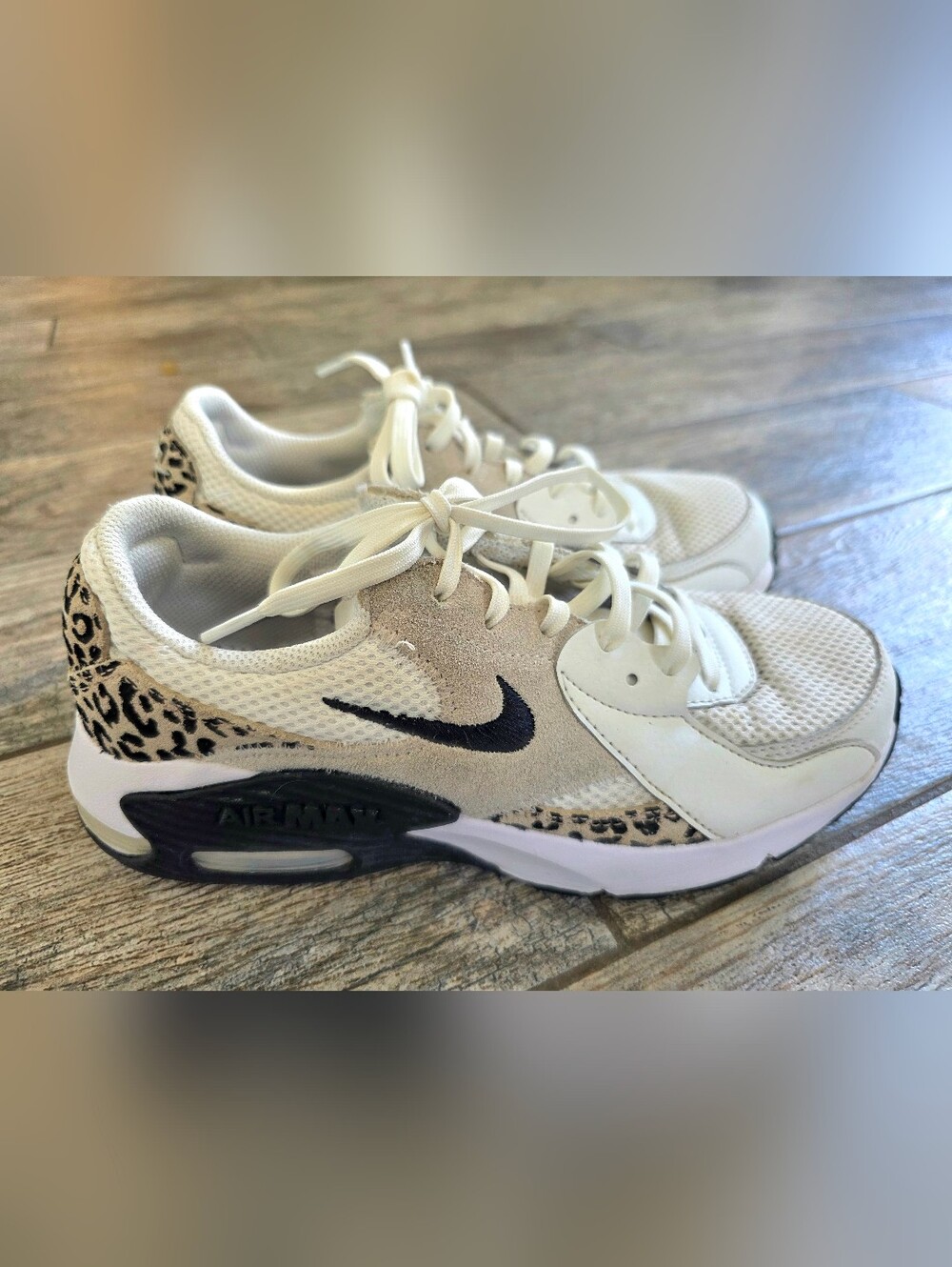 Nike Air Max Excee Leopard White & Beige Sneakers Shoes Womens Sz 7